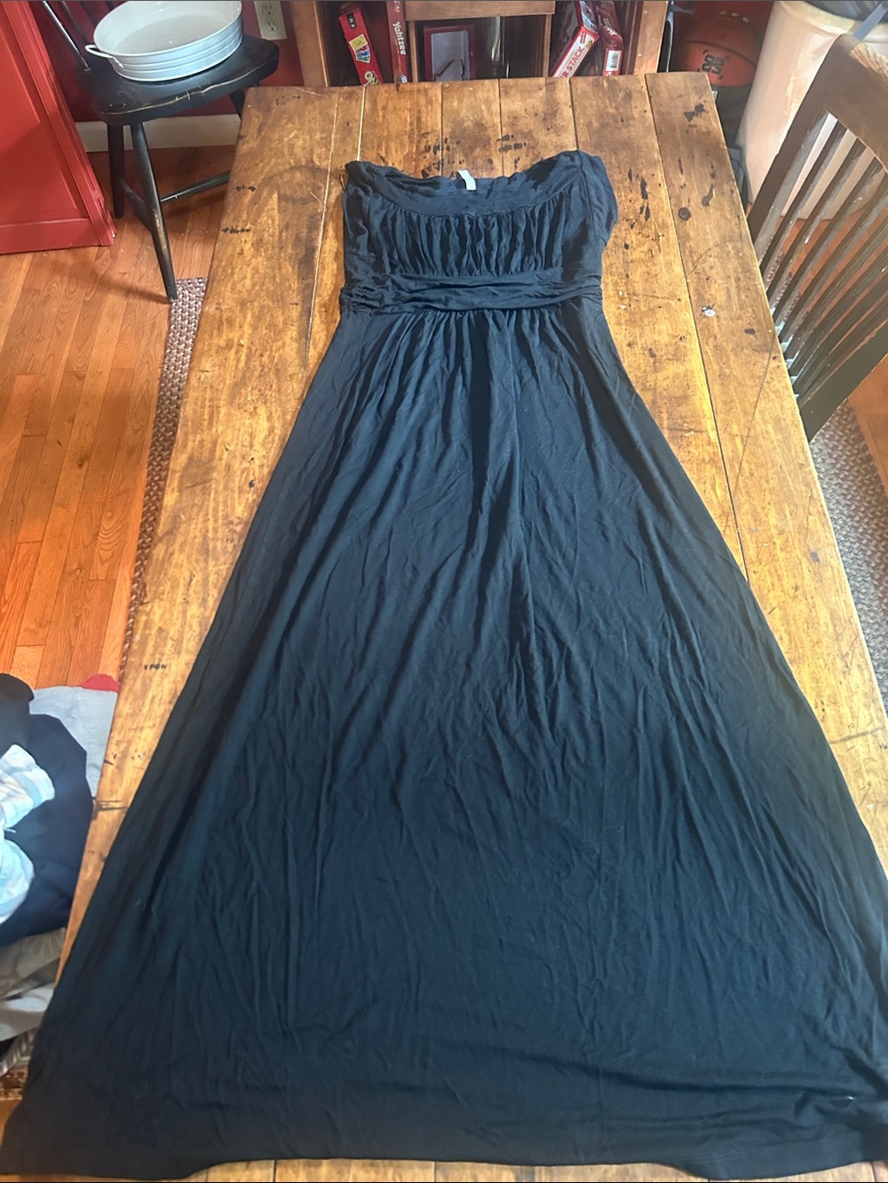 Women's Black Maxi Dress - Elegant Sleeveless Design Elastic Waist